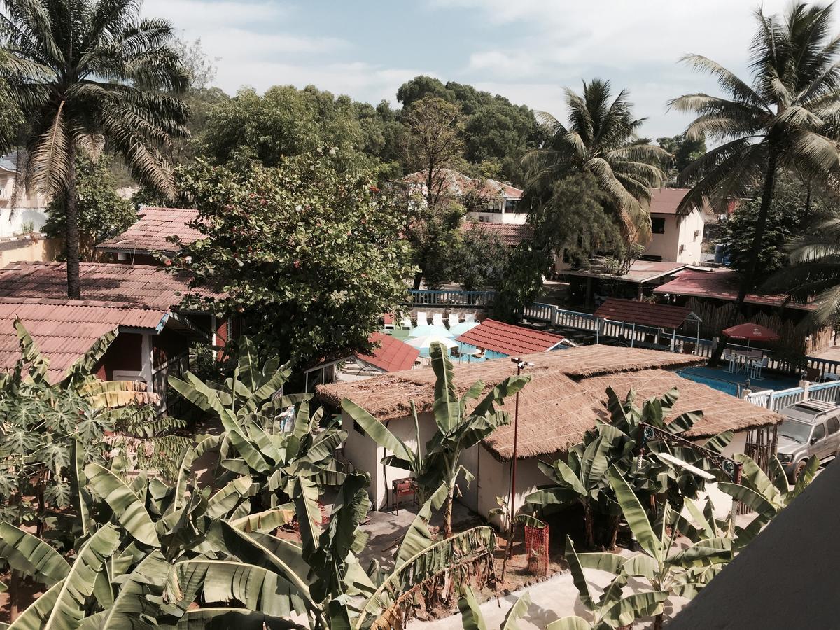 The Family Kingdom Resort Freetown Esterno foto