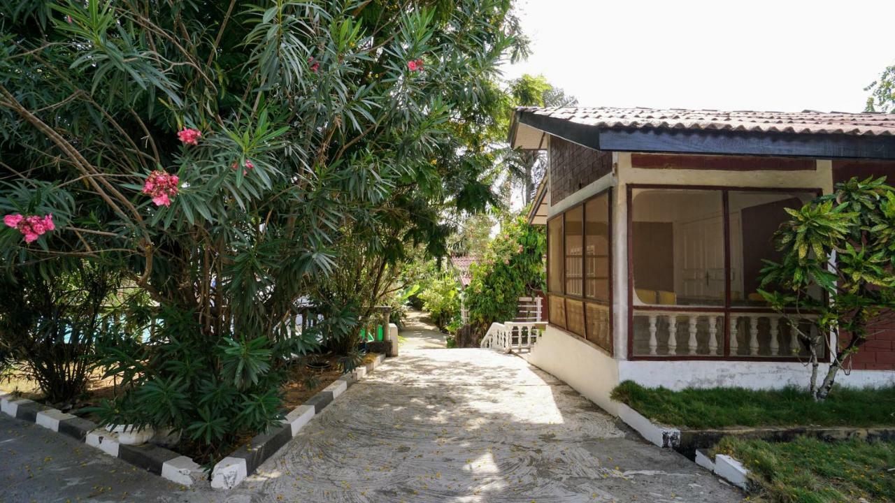 The Family Kingdom Resort Freetown Esterno foto